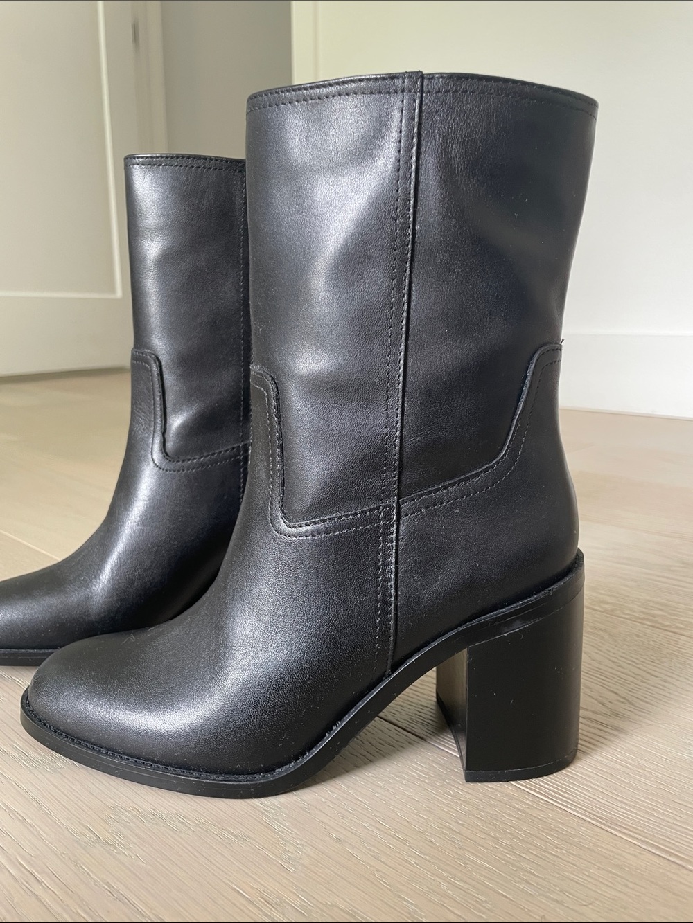 Zara black booties - Picture 2 of 5